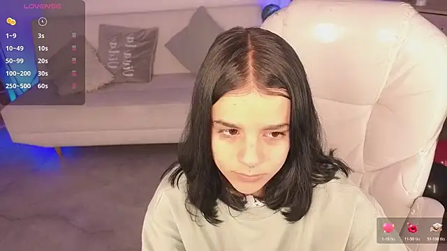 Nicole Foxx  online show from 03-29-26, 07:36