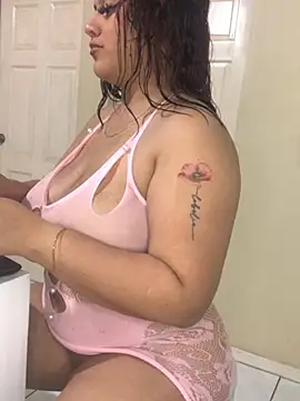 Snapshot of gordinha25250 chatting on 03-13-25, 10:54 gordinha25250 online show from 03-13-25, 10:54