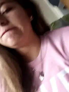 Kitten Cam online show from 10-31-25, 12:50