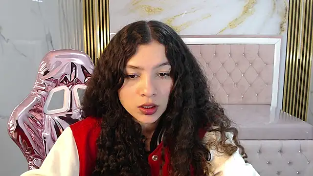 Snapshot of shalon_diaz_s chatting on 01-21-25, 01:00 shalon diaz s online show from 01-21-25, 01:00