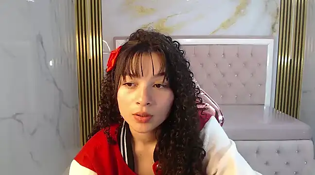 Snapshot of shalon_diaz_s chatting on 02-08-25, 04:14 shalon diaz s online show from 02-08-25, 04:14