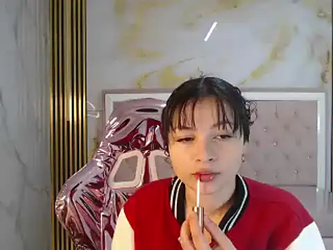 Snapshot of shalon_diaz_s chatting on 02-13-25, 01:15 shalon diaz s online show from 02-13-25, 01:15