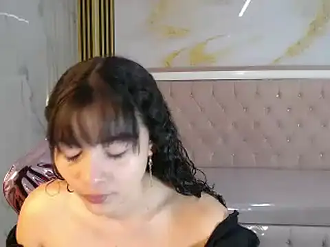 Snapshot of shalon_diaz_s chatting on 02-14-25, 01:08 shalon diaz s online show from 02-14-25, 01:08