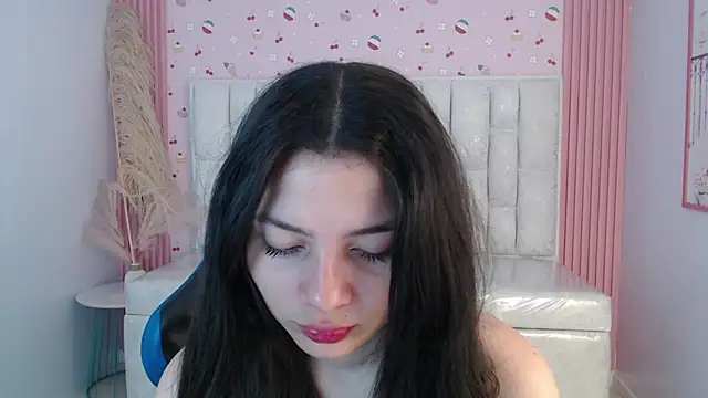 Snapshot of shalon_diaz_s chatting on 11-12-25, 01:00 shalon diaz s online show from 11-12-25, 01:00