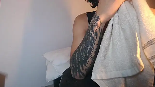 Snapshot of jord4nn__ chatting on 01-22-25, 07:14 jord4nn online show from 01-22-25, 07:14