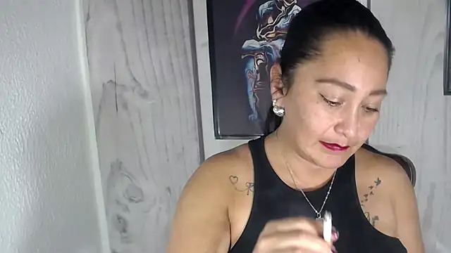 JULIANAWET69 online show from 10-08-25, 02:09