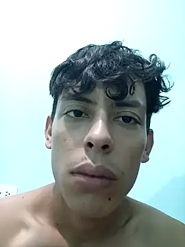 Maicol Garcia online show from 10-15-25, 02:11