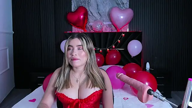 Gigidoll online show from 02-14-25, 12:03