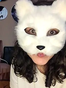 GinnyDelice online show from 01-27-25, 01:26