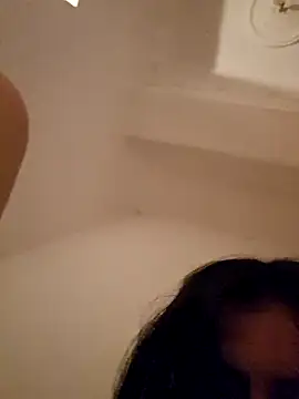 Snapshot of majdolin78 chatting on 01-21-25, 07:06 majdolin78 online show from 01-21-25, 07:06