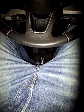 Nzino1983 online show from 03-23-26, 05:39