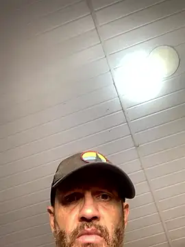 grossocalibre20 online show from 03-18-25, 02:36