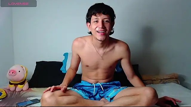 cute mathew online show from 03-05-25, 04:02