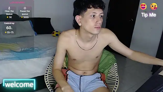 cute mathew online show from 03-21-25, 05:11
