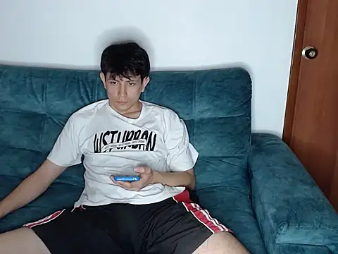 cute mathew online show from 09-15-25, 09:26