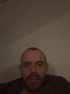 Snapshot of wyattstone chatting on 12-20-25, 10:39 wyattstone online show from 12-20-25, 10:39