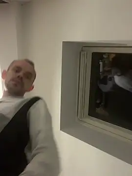 Snapshot of wyattstone chatting on 02-14-26, 08:27 wyattstone online show from 02-14-26, 08:27