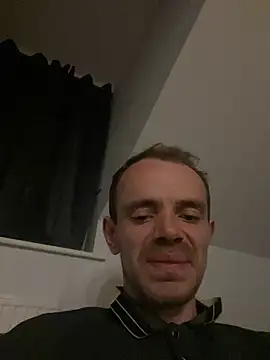 Snapshot of wyattstone chatting on 04-08-26, 08:31 wyattstone online show from 04-08-26, 08:31