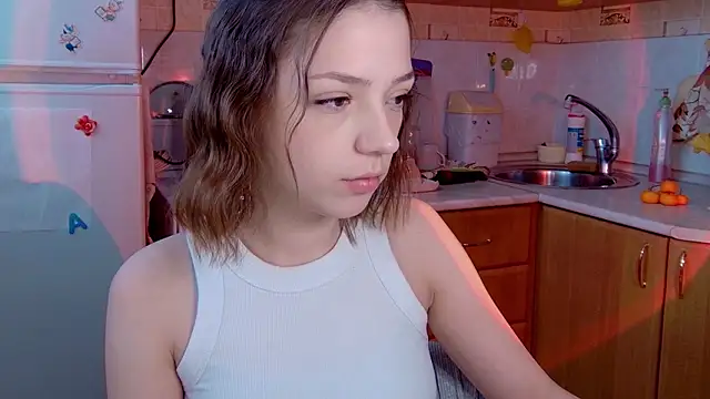 Snapshot of PamBeesly chatting on 02-01-26, 08:35 PamBeesly online show from 02-01-26, 08:35