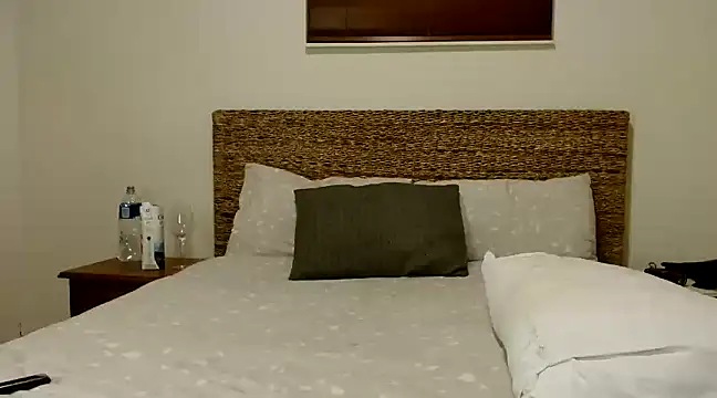 Snapshot of Godessofpleasxa chatting on 02-20-25, 07:41 Godessofpleasxa online show from 02-20-25, 07:41