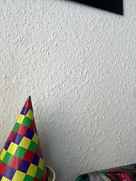 Ciara2004 online show from 04-16-26, 08:04