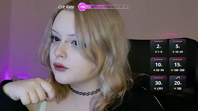 Snapshot of Electro_doll chatting on 03-17-25, 09:13 Electro doll online show from 03-17-25, 09:13