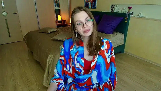 Snapshot of ReginaSparkle chatting on 03-12-25, 11:33 ReginaSparkle online show from 03-12-25, 11:33