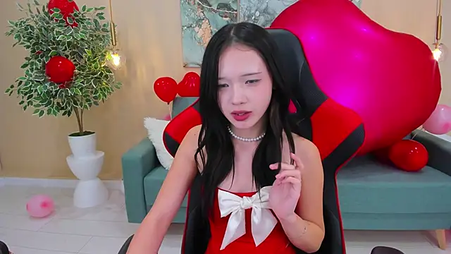 Snapshot of AnneCurtis chatting on 02-15-25, 09:48 AnneCurtis online show from 02-15-25, 09:48