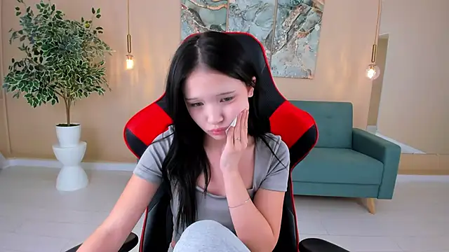 Snapshot of AnneCurtis chatting on 03-01-25, 12:34 AnneCurtis online show from 03-01-25, 12:34