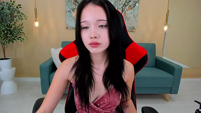 Snapshot of AnneCurtis chatting on 03-04-25, 03:37 AnneCurtis online show from 03-04-25, 03:37