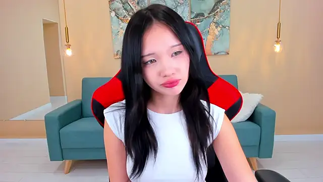 Snapshot of AnneCurtis chatting on 03-11-25, 03:45 AnneCurtis online show from 03-11-25, 03:45