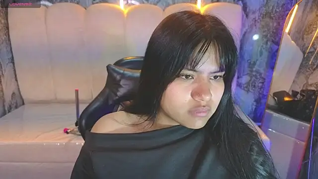 Paulette v online show from 07-08-26, 01:04