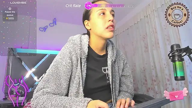 Snapshot of Abby_esposiito chatting on 02-11-25, 09:42 Abby esposiito online show from 02-11-25, 09:42