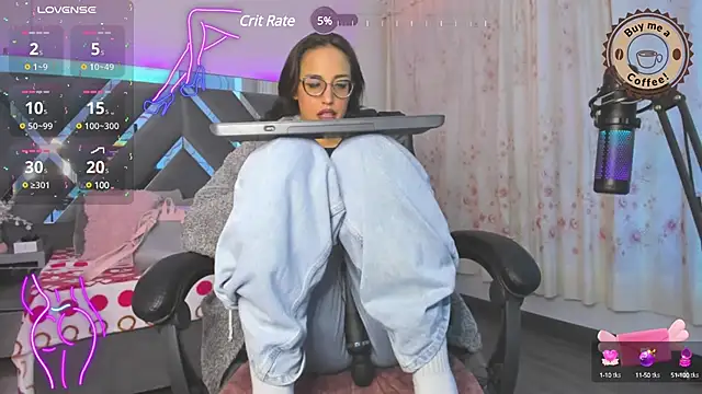 Snapshot of Abby_esposiito chatting on 02-11-25, 12:48 Abby esposiito online show from 02-11-25, 12:48