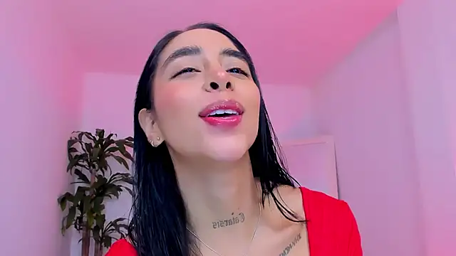 sophierooy22 online show from 04-30-26, 12:22