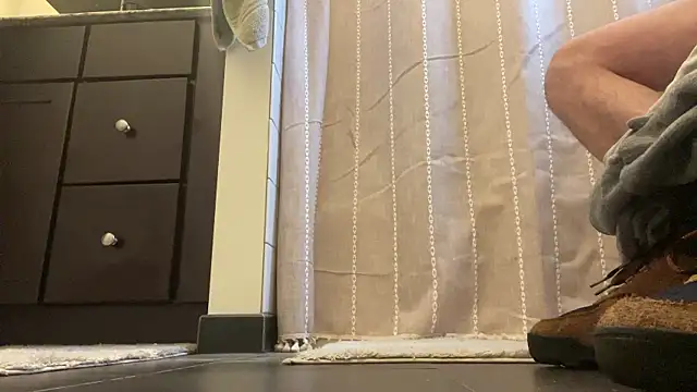 Snapshot of Prolapse_Pig chatting on 02-22-26, 08:07 Prolapse Pig online show from 02-22-26, 08:07