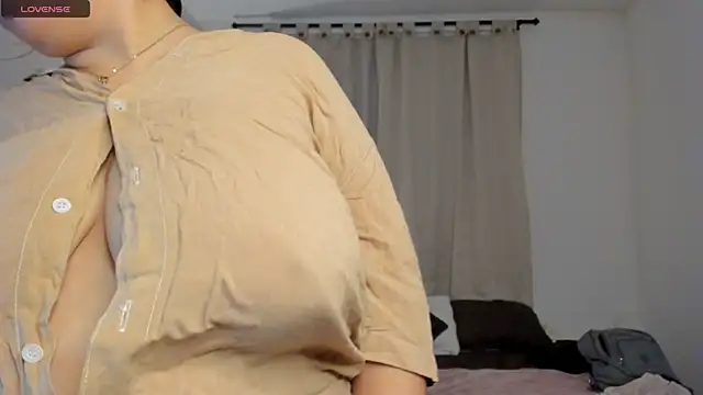 brithany olson25 online show from 10-29-25, 12:02