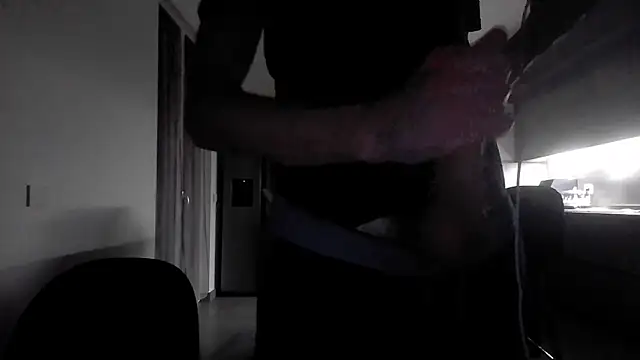 Snapshot of Masterclassyfeet chatting on 03-16-25, 09:58 Masterclassyfeet online show from 03-16-25, 09:58