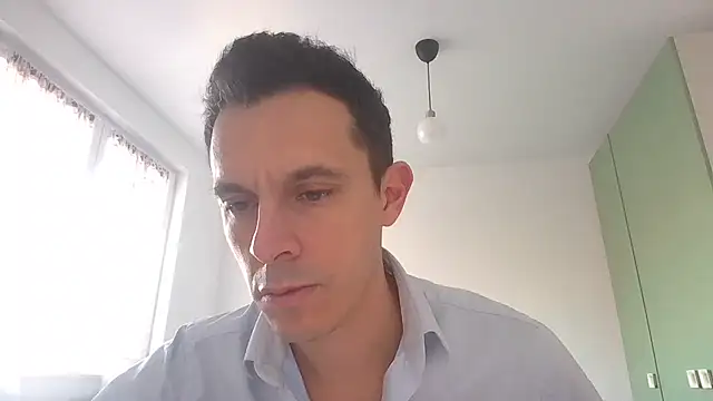 Snapshot of Masterclassyfeet chatting on 03-19-25, 04:13 Masterclassyfeet online show from 03-19-25, 04:13