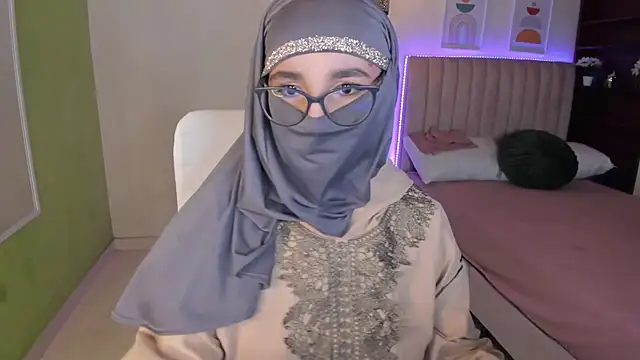 Ayha khalaf online show from 03-10-25, 03:45