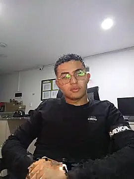 Thonny-becker online show from 03-01-25, 11:37