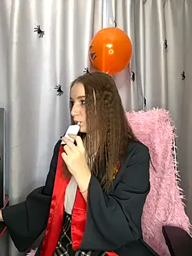 LillyFan-X online show from 10-25-25, 04:20