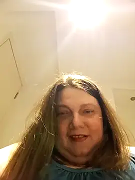 Snapshot of HotHornyEmmaX chatting on 03-19-26, 10:14 HotHornyEmmaX online show from 03-19-26, 10:14