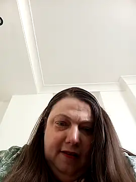 HotHornyEmmaX online show from 04-26-26, 10:57