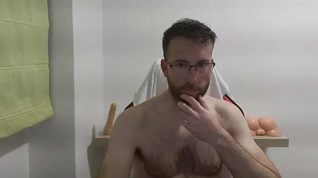 Snapshot of machohiberiko chatting on 03-09-26, 06:45 machohiberiko online show from 03-09-26, 06:45