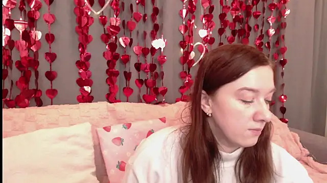 Snapshot of MarthaSimons chatting on 02-15-26, 05:15 MarthaSimons online show from 02-15-26, 05:15