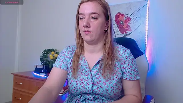 Snapshot of MarthaSimons chatting on 07-17-26, 04:08 MarthaSimons online show from 07-17-26, 04:08