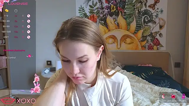 Snapshot of DianaShermy chatting on 12-16-25, 10:09 DianaShermy online show from 12-16-25, 10:09