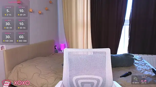 Snapshot of DianaShermy chatting on 02-05-26, 07:46 DianaShermy online show from 02-05-26, 07:46