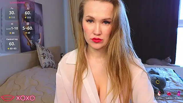 Snapshot of DianaShermy chatting on 02-07-26, 11:14 DianaShermy online show from 02-07-26, 11:14